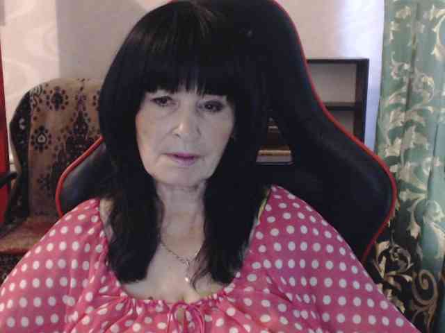 KatarinaGloss webcam