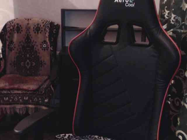 KatarinaGloss webcam