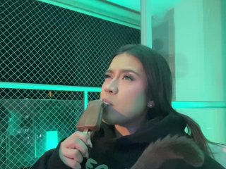 Kassia-Rogers Porn Show