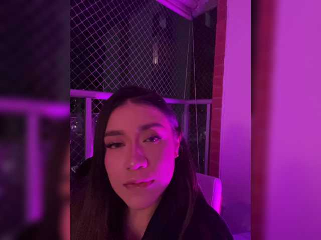 Kassia-Rogers live cam on BongaCams