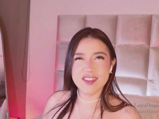 Kassia-Rogers live cam on BongaCams