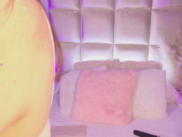 Kassia-Rogers live cam on BongaCams