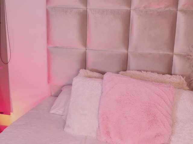 Kassia-Rogers live cam on BongaCams