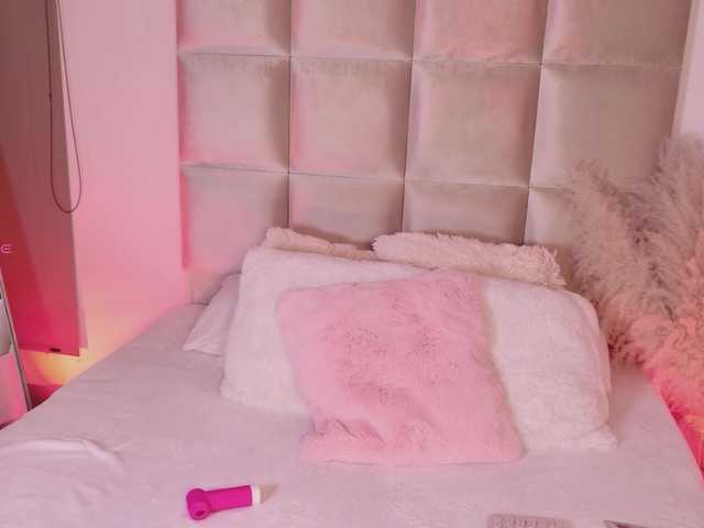 Kassia-Rogers live cam on BongaCams
