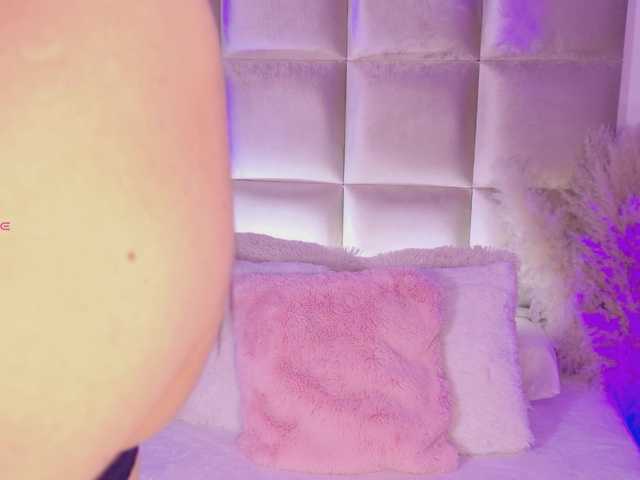 Kassia-Rogers live cam on BongaCams