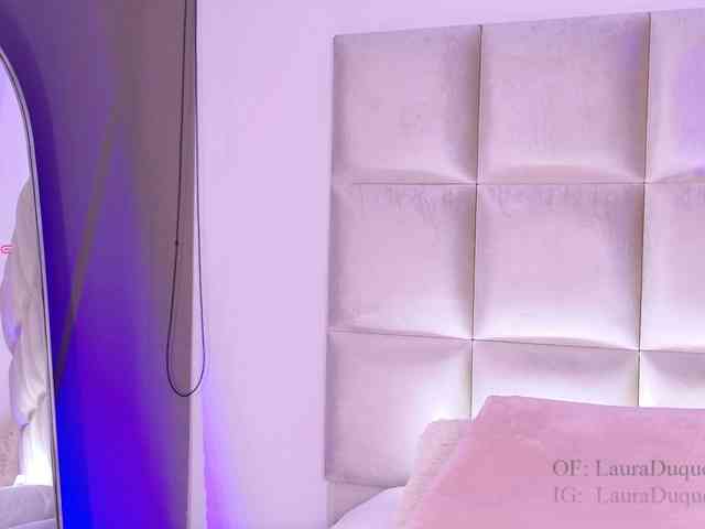 Kassia-Rogers webcam