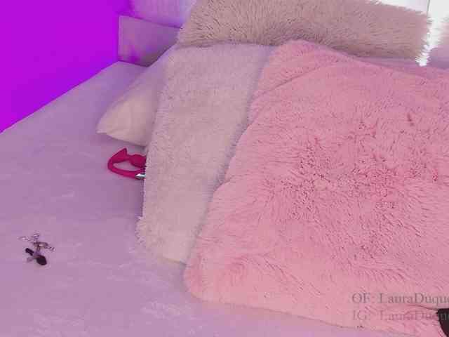 Kassia-Rogers webcam