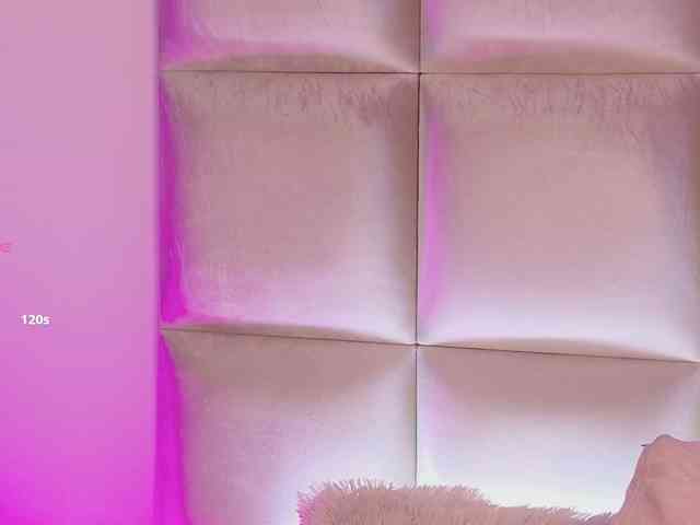 Kassia-Rogers webcam