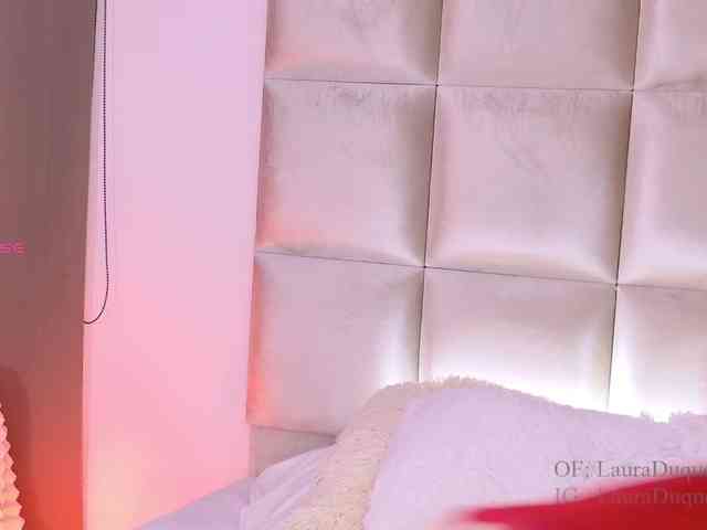 Kassia-Rogers webcam