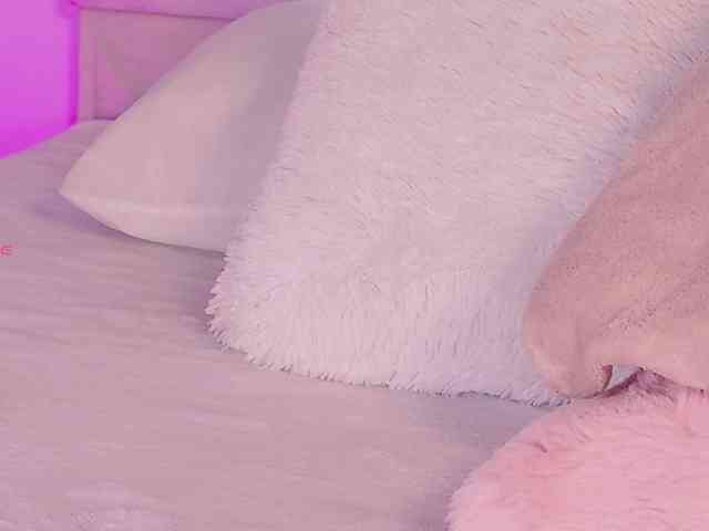 Kassia-Rogers webcam