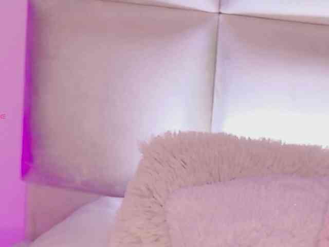 Kassia-Rogers webcam