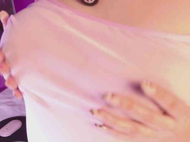 Kassia-Rogers webcam