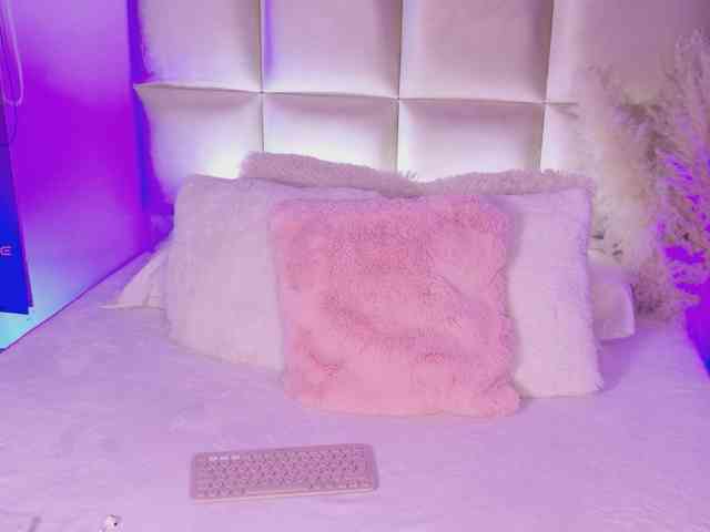 Kassia-Rogers webcam