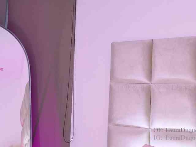 Kassia-Rogers webcam