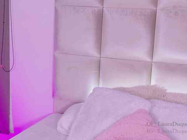 Kassia-Rogers webcam