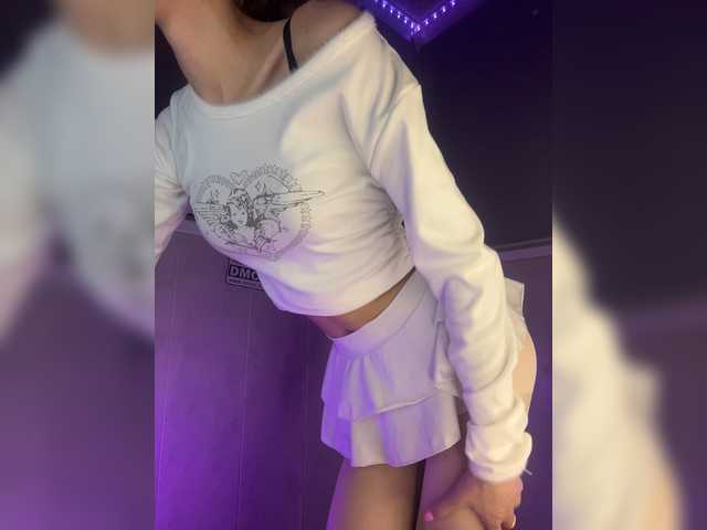 Girlboom live cam on BongaCams