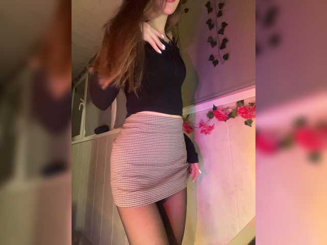 Girlboom live cam on BongaCams