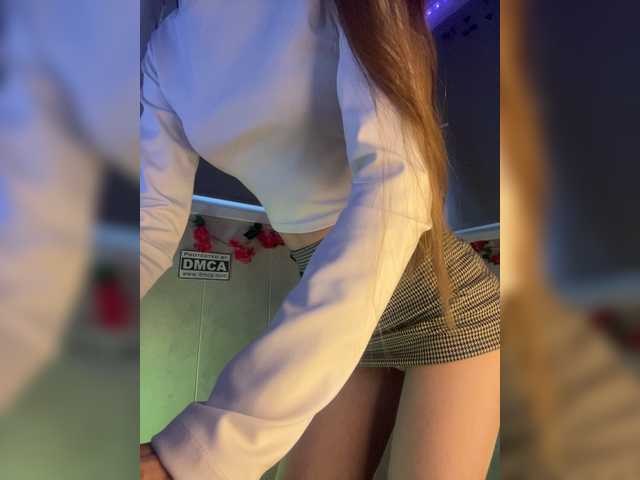 Girlboom live cam on BongaCams