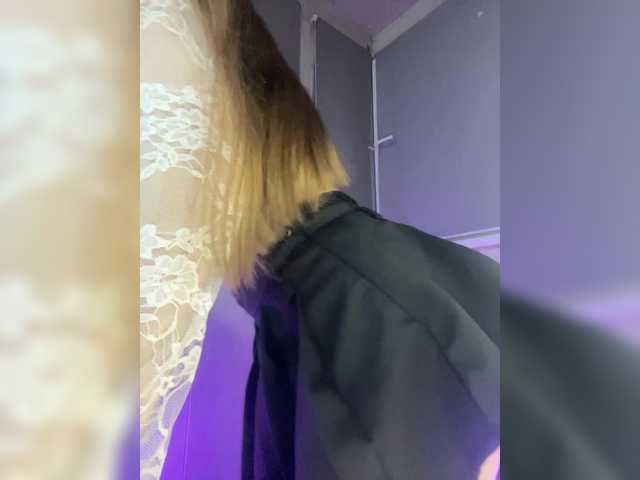 Girlboom live cam on BongaCams