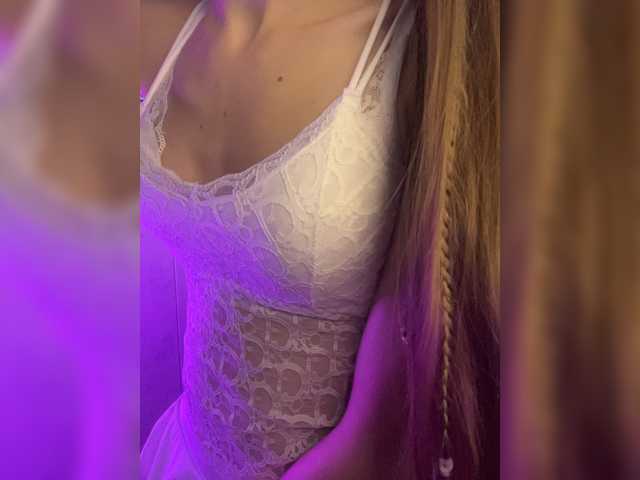 Girlboom live cam on BongaCams