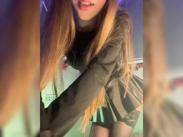 Girlboom live cam on BongaCams