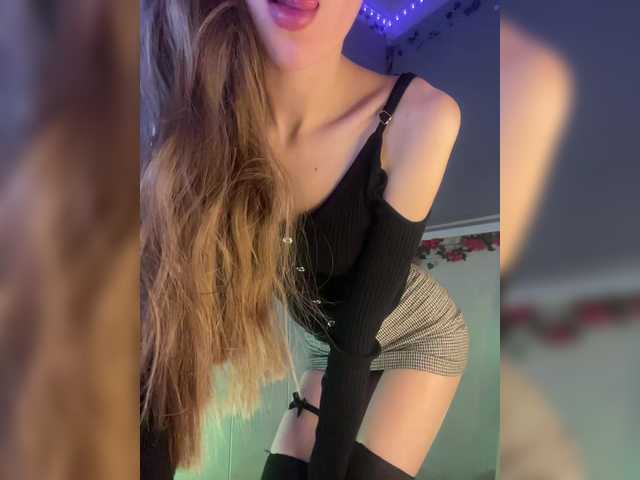 Girlboom live cam on BongaCams