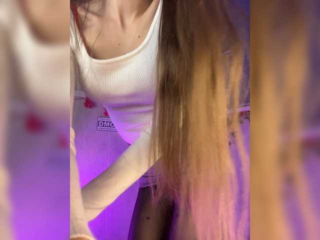 Girlboom live cam on BongaCams