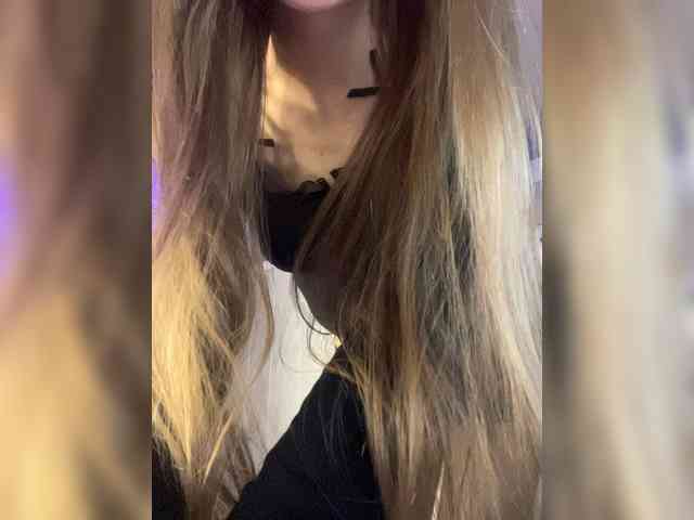 Lady_kissa webcam