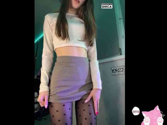 Lady_kissa webcam