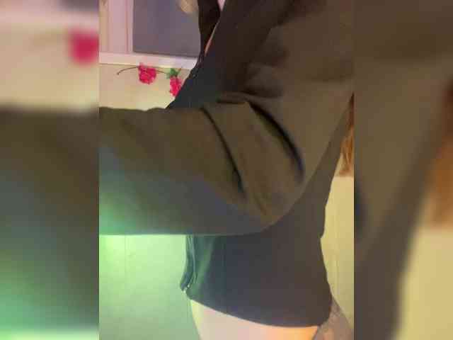 Lady_kissa webcam