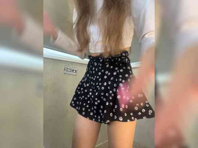Lady_kissa webcam