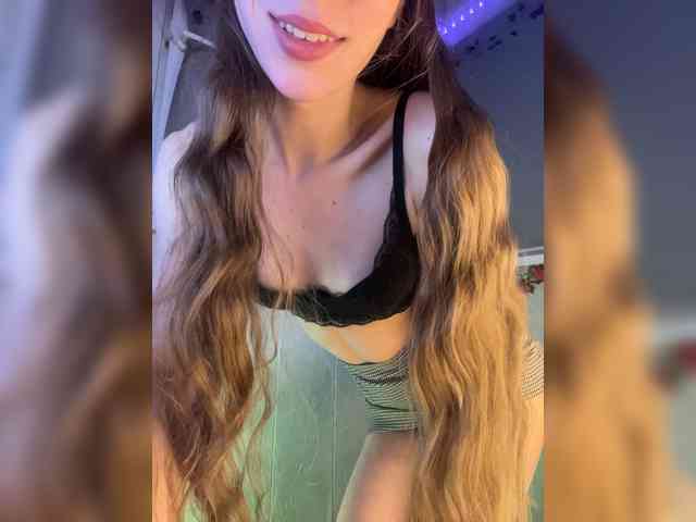 Girlboom Sex Cam Show