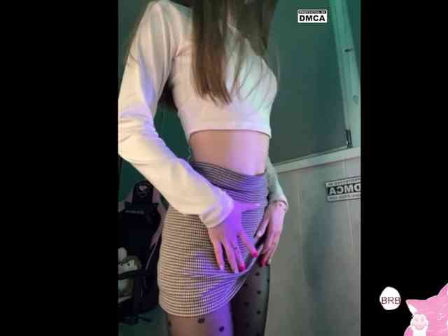 Lady_kissa webcam