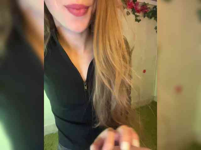 Lady_kissa webcam