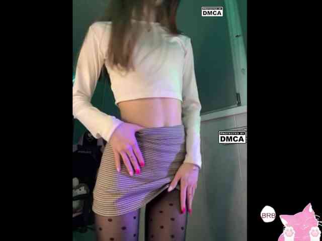 Lady_kissa webcam