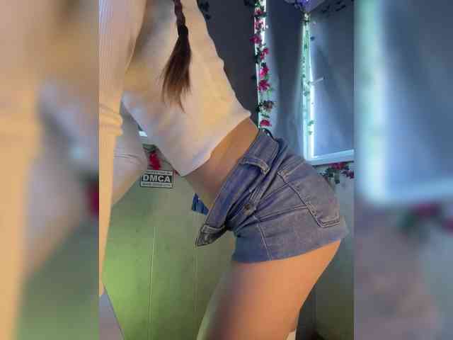 Girlboom Sex Cam Show