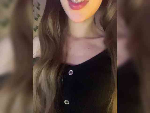Lady_kissa webcam