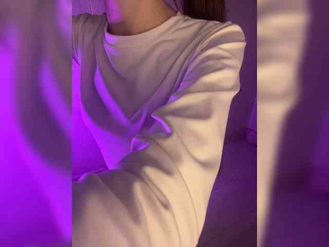 Lady_kissa webcam