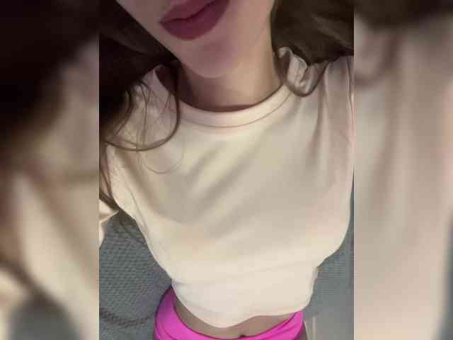 Lady_kissa webcam