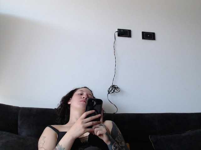 Jane-r live cam on BongaCams