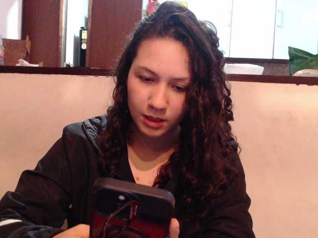 Jane-r live cam on BongaCams