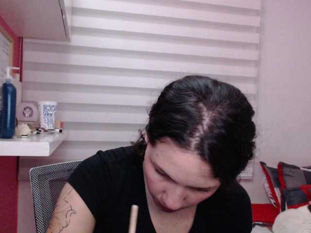 Jane-r's BongaCams show and profile