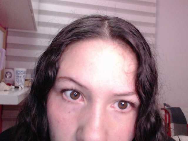 Jane-r's BongaCams show and profile