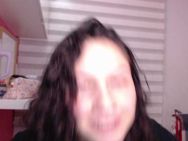 Jane-r's BongaCams show and profile