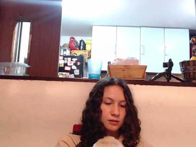 Jane-r live cam on BongaCams