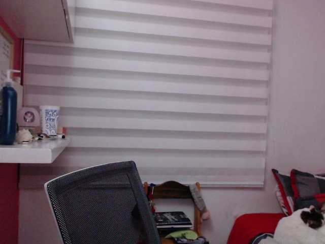 Jane-r's BongaCams show and profile