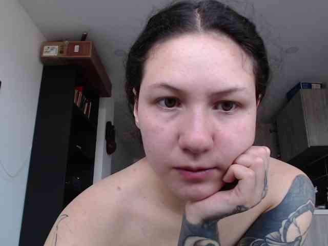Jane-r — live female cam on BongaCams