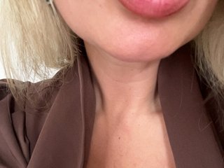 _IBlondy_ Porn Show