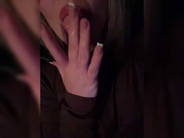 Live трансляция _IBlondy_ - Runet.cam