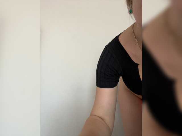 YuliyaLasker live cam on BongaCams
